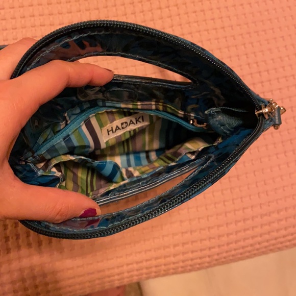 Hadaki | Teal Handbag / Crossbody - Picture 2 of 9